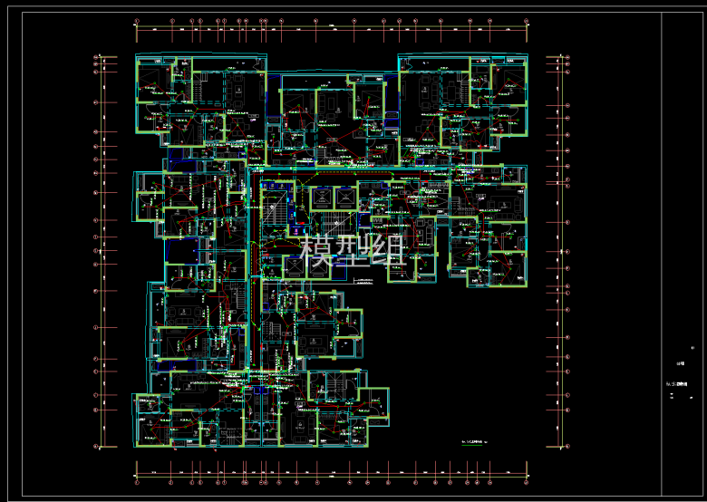 三十二层照明平面图.png