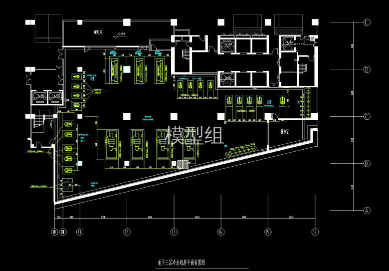 地下三层冷水机房平面布置图.jpg