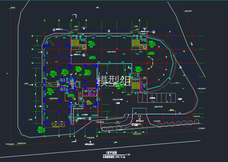 一层平面布置图.png